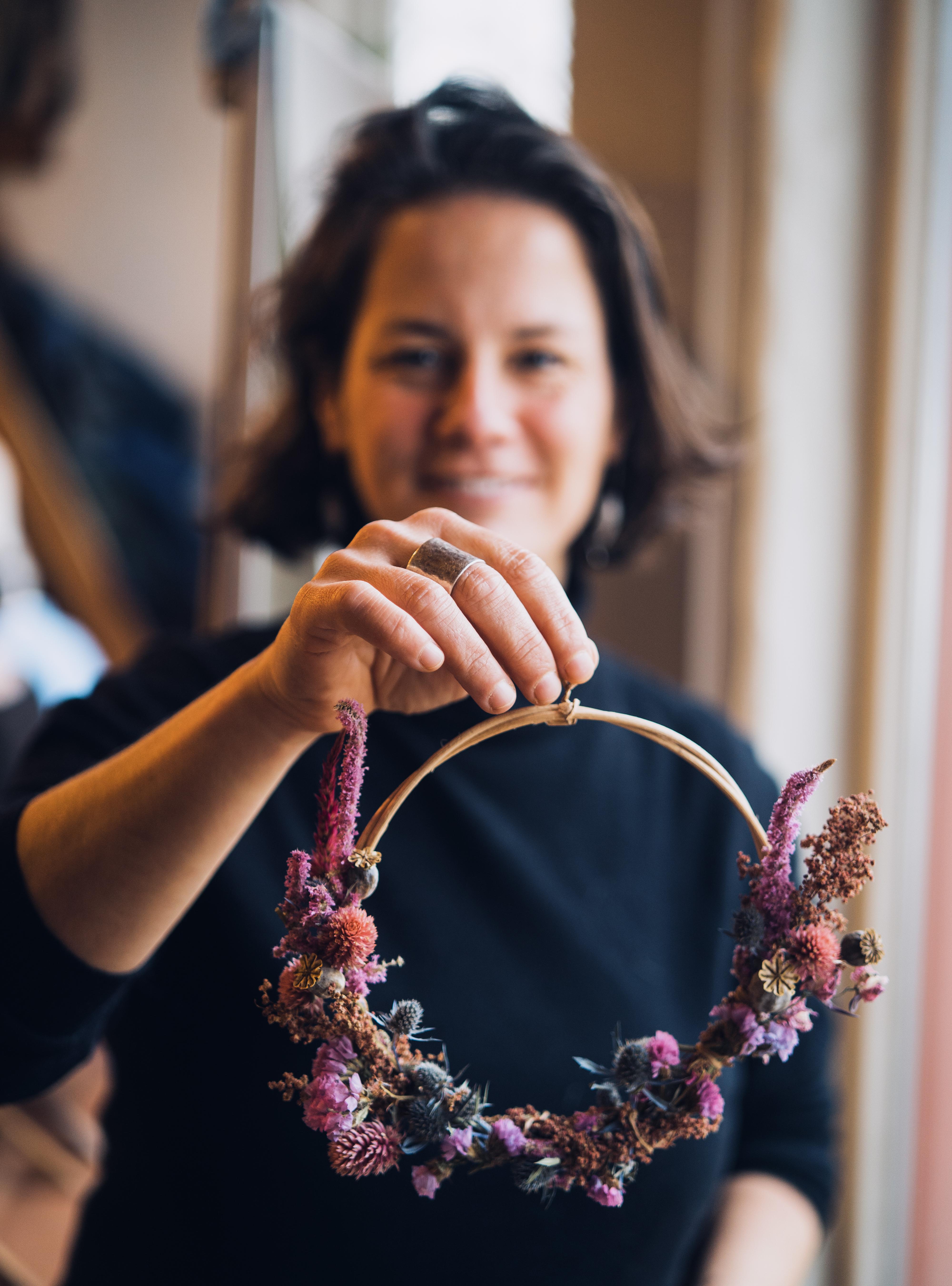 wintermarkt-droogbloemenkrans-cadeau-kerst-nieuwjaar-bloemen